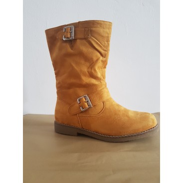bota camel